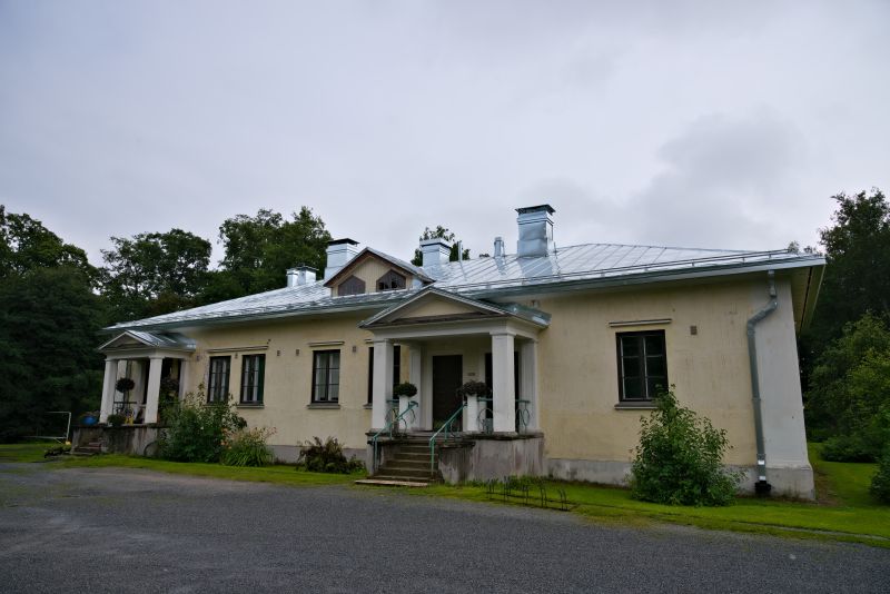 Kirkkoherran virasto