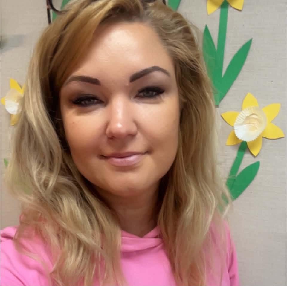 Kuvassa lastenohjaaja Petra Nikulainen